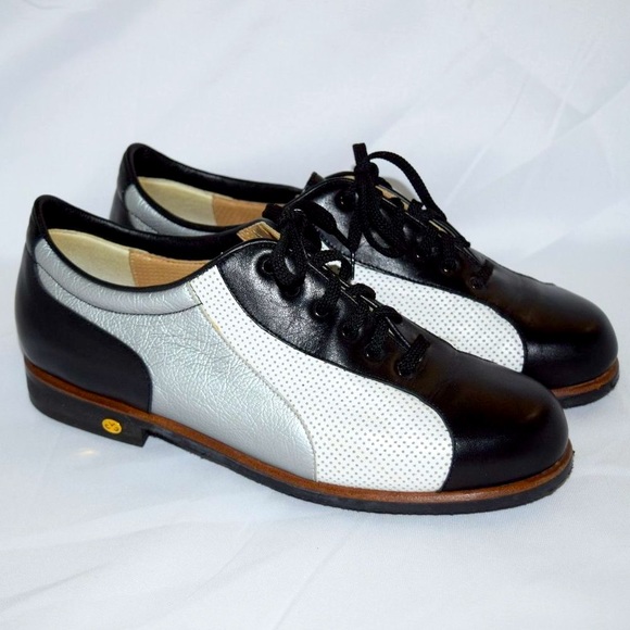 Walter Genuin Shoes Walter Genuin Women 9 Leather Lace Up Vented